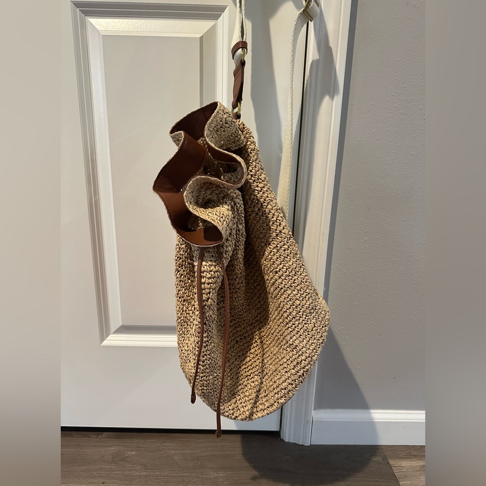 J. Crew woven sling bag. - Picture 4 of 7